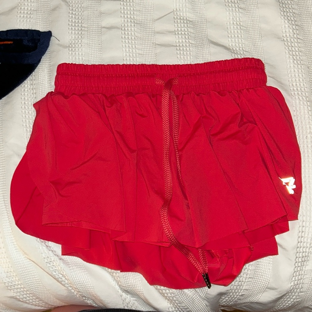 amazon shorts size small